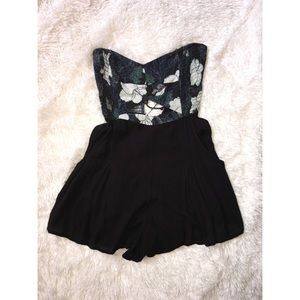 Free People Romper! Size Small